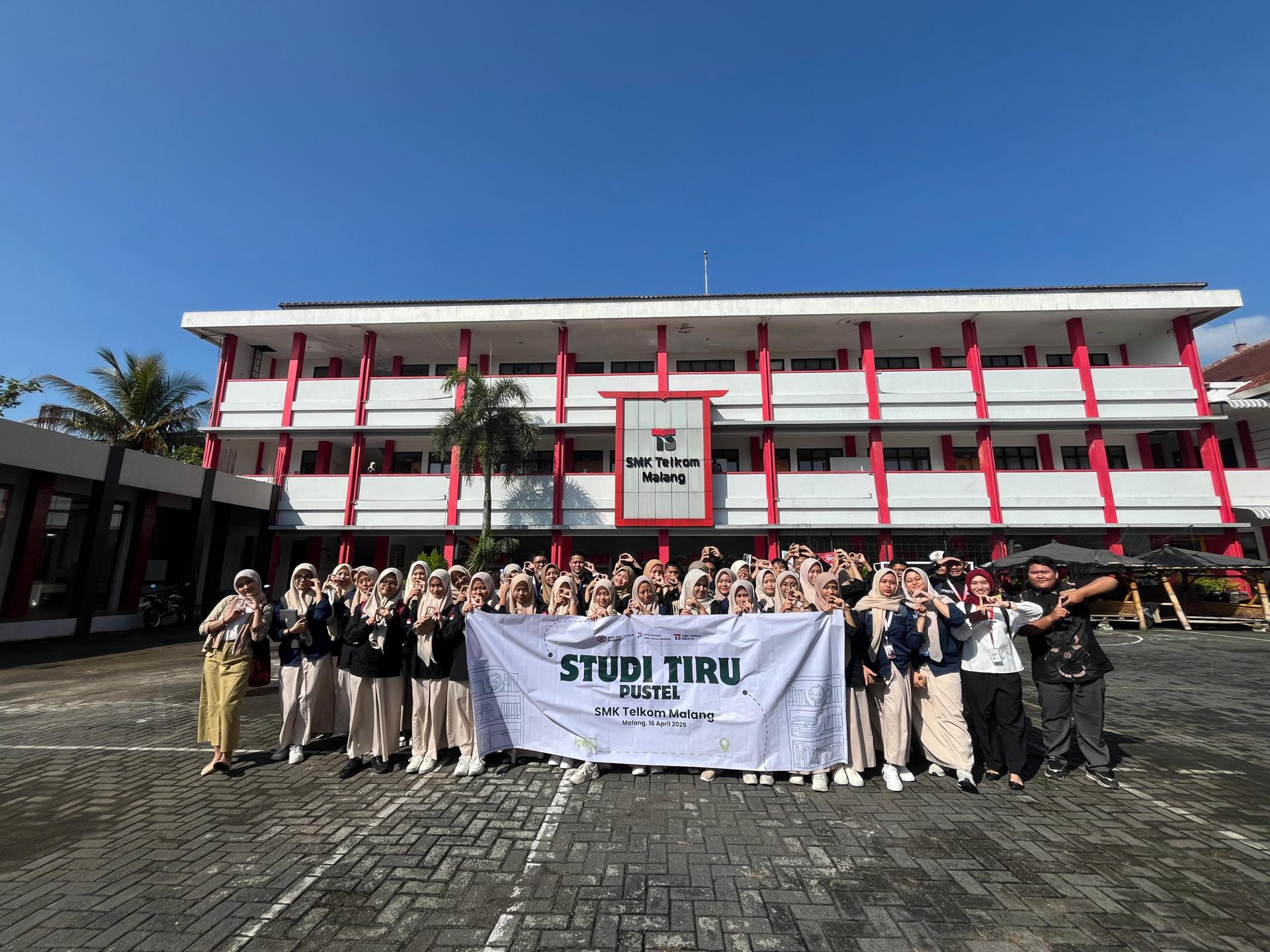 image-Pustel 33 & 32 Ada agenda hangat nih? Jelajah Pojok Baca Seantero Malang!