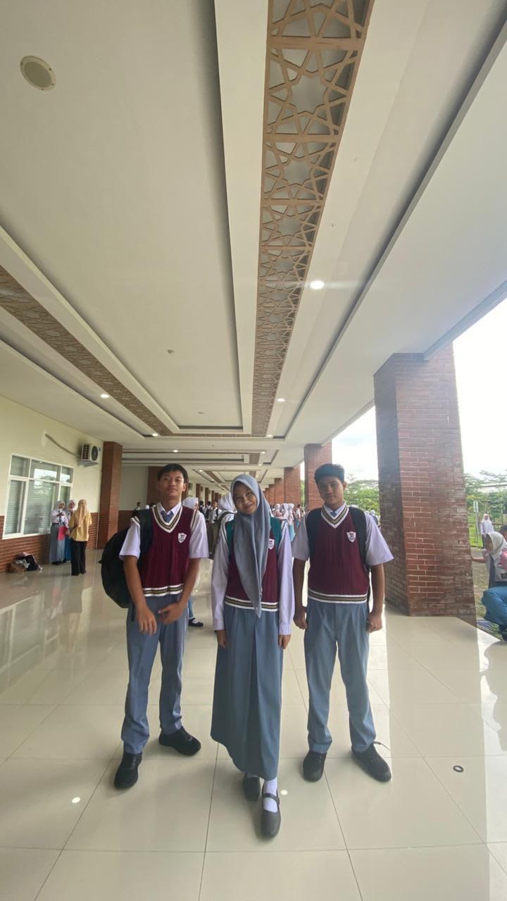 siswa-smk-telkom-malang-ikuti-persiapan-seleksi-paskibra-tingkat-kota